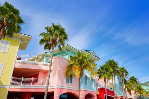Top 5 Reasons Americans from New York and Other Northeastern States Are Moving to Florida