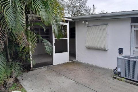 Villa ou maison à vendre à Vero Beach, Floride: 3 chambres, 126.35 m2 № 272856 - photo 3