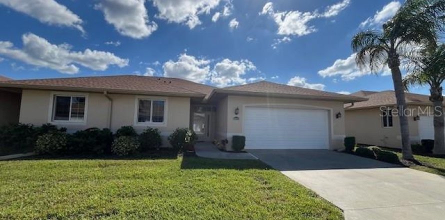 House in Punta Gorda, Florida 2 bedrooms, 136.85 sq.m. № 1426100