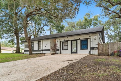 Villa ou maison à vendre à Orlando, Floride: 3 chambres, 161 m2 № 1405378 - photo 2