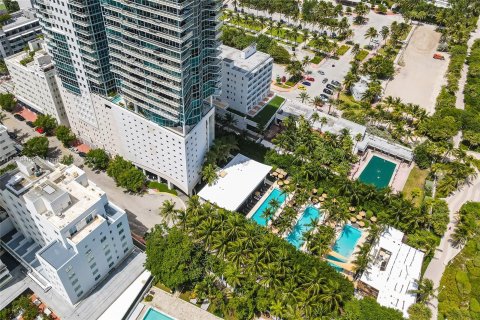 Condominio en venta en Miami Beach, Florida, 2 dormitorios, 122.26 m2 № 989082 - foto 4