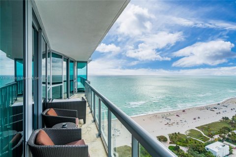 Condominio en venta en Miami Beach, Florida, 2 dormitorios, 122.26 m2 № 989082 - foto 30