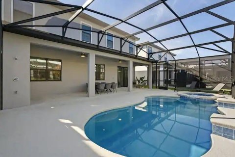 House in Orlando, Florida 8 bedrooms, 298.03 sq.m. № 1301693 - photo 23