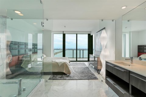 Condo in Miami, Florida, 1 bedroom  № 1232658 - photo 27