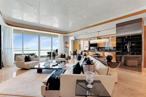 Copropriété à vendre à Sunny Isles Beach, Floride: 3 chambres, 323.3 m2 № 866475 - photo 5