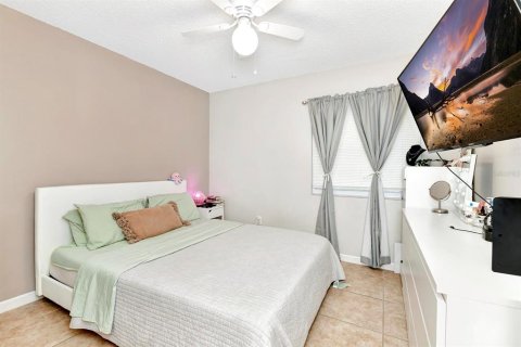Dúplex en venta en Orlando, Florida, 3 dormitorios, 143.26 m2 № 1150645 - foto 21