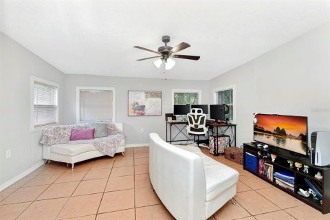 Duplex in Orlando, Florida 3 bedrooms, 143.26 sq.m. № 1150645 - photo 17