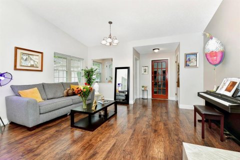 Duplex à vendre à Orlando, Floride: 3 chambres, 143.26 m2 № 1150645 - photo 3