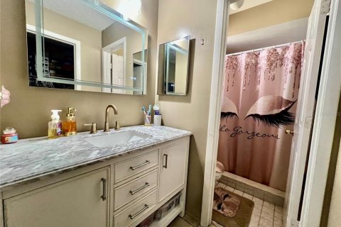 Dúplex en venta en Orlando, Florida, 2 dormitorios, 87.7 m2 № 1150646 - foto 8