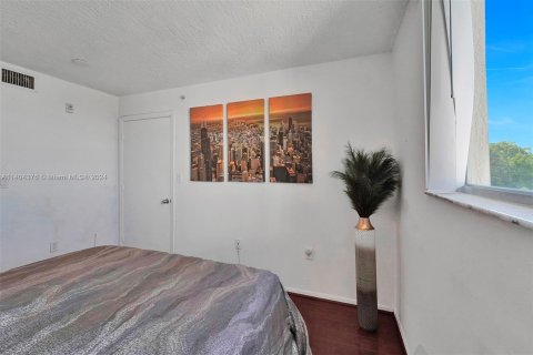 Condominio en venta en Miami, Florida, 1 dormitorio, 58.99 m2 № 991266 - foto 8