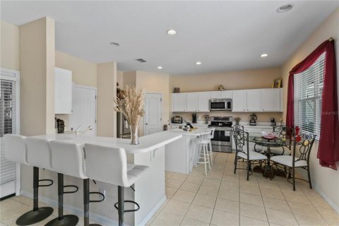 Casa en venta en Davenport, Florida, 5 dormitorios, 299.24 m2 № 1327257 - foto 8