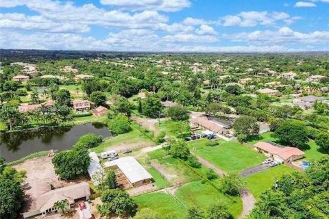 Terreno en venta en Davie, Florida № 1225813 - foto 2