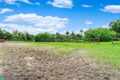 Terreno en venta en Davie, Florida № 1225813 - foto 22