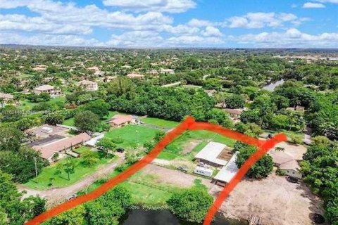 Terreno en venta en Davie, Florida № 1225813 - foto 3