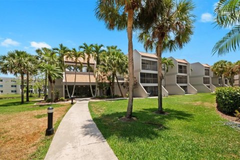 Copropriété à vendre à Weston, Floride: 2 chambres, 101.26 m2 № 1228790 - photo 17