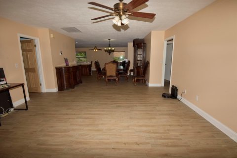 Casa en venta en Jensen Beach, Florida, 3 dormitorios, 150.13 m2 № 1228791 - foto 25