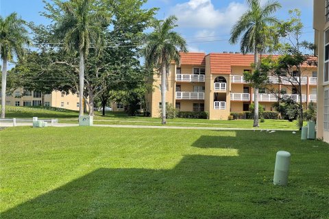 Condominio en venta en Sunrise, Florida, 2 dormitorios, 95.22 m2 № 577163 - foto 24