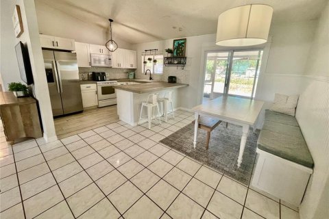 Casa en venta en Port St. Lucie, Florida, 3 dormitorios, 109.62 m2 № 1123438 - foto 10