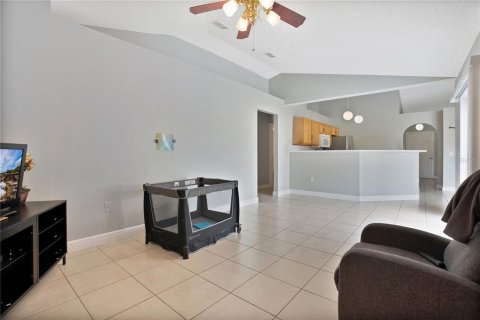 Villa ou maison à vendre à Kissimmee, Floride: 3 chambres, 142.6 m2 № 1312466 - photo 11