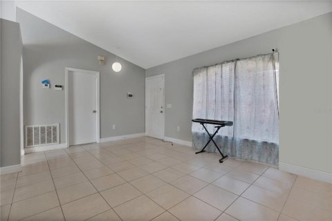 Villa ou maison à vendre à Kissimmee, Floride: 3 chambres, 142.6 m2 № 1312466 - photo 9