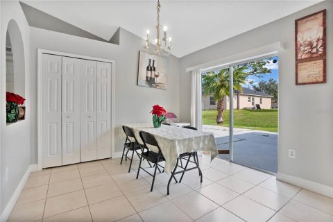 Villa ou maison à vendre à Kissimmee, Floride: 3 chambres, 142.6 m2 № 1312466 - photo 6