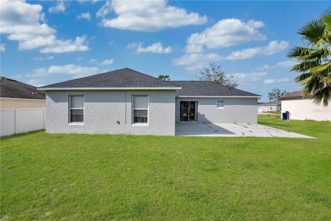 Villa ou maison à vendre à Kissimmee, Floride: 3 chambres, 142.6 m2 № 1312466 - photo 19