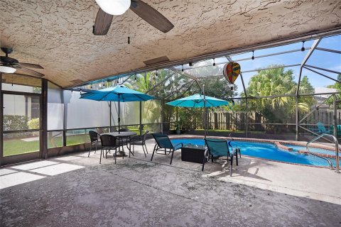 Купить виллу или дом в Корал-Спрингс, Флорида 4 спальни, 183.85м2, № 855443 - фото 28