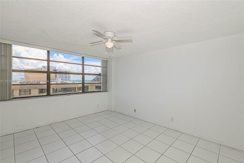 Copropriété à vendre à Key Biscayne, Floride: 2 chambres, 124.02 m2 № 1310415 - photo 17