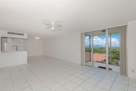 Copropriété à vendre à Key Biscayne, Floride: 2 chambres, 124.02 m2 № 1310415 - photo 6