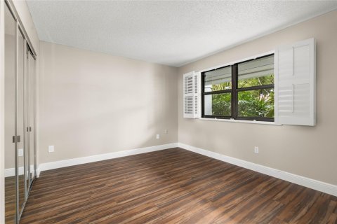 Condominio en venta en Weston, Florida, 2 dormitorios, 120.03 m2 № 1080738 - foto 15