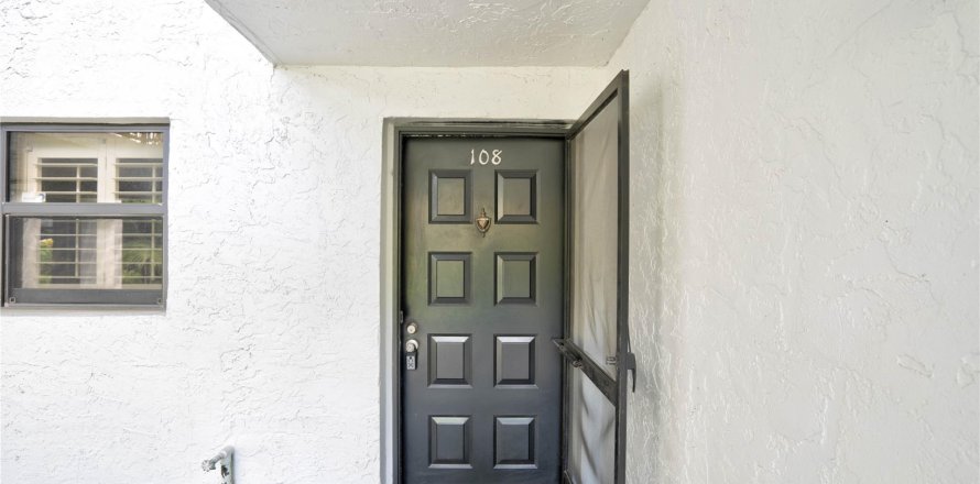 Condominio en Weston, Florida, 2 dormitorios  № 1080738