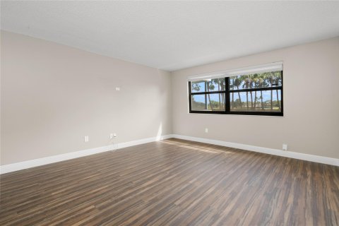 Copropriété à vendre à Weston, Floride: 2 chambres, 120.03 m2 № 1080738 - photo 21