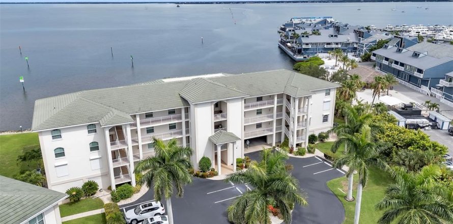 Condo in Punta Gorda, Florida, 3 bedrooms  № 1251661