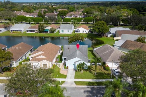 Villa ou maison à vendre à Delray Beach, Floride: 3 chambres, 174.1 m2 № 911003 - photo 8