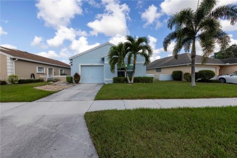 Villa ou maison à vendre à Delray Beach, Floride: 3 chambres, 174.1 m2 № 911003 - photo 7