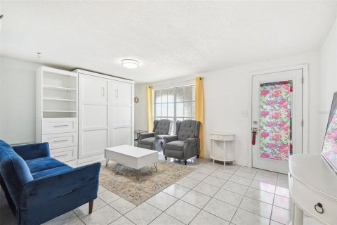 Copropriété à vendre à New Port Richey, Floride: 1 chambre, 57.97 m2 № 1369859 - photo 5