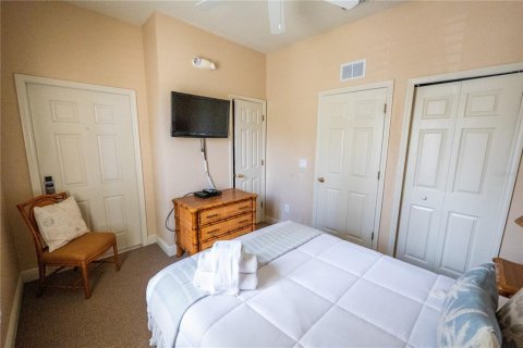 Townhouse in Davenport, Florida 4 bedrooms, 132.39 sq.m. № 1361623 - photo 6