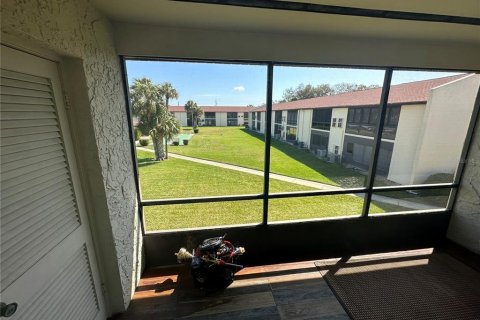 Condominio en venta en New Port Richey, Florida, 1 dormitorio, 65.77 m2 № 1361658 - foto 20