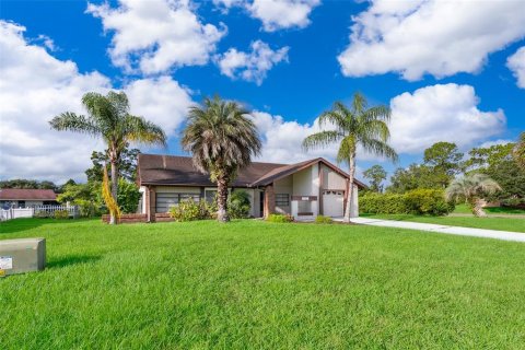 Villa ou maison à vendre à Kissimmee, Floride: 3 chambres, 153.1 m2 № 1322448 - photo 1