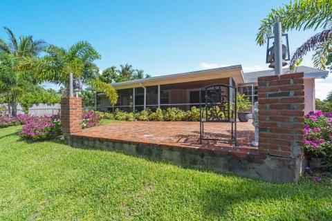 Villa ou maison à vendre à Delray Beach, Floride: 3 chambres, 146.6 m2 № 1092720 - photo 4
