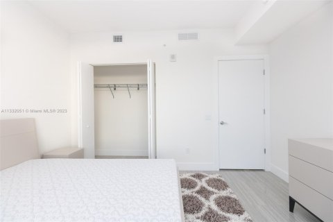 Condo in Aventura, Florida, 2 bedrooms  № 281271 - photo 18