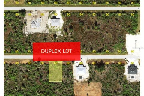 Terreno en venta en Port Charlotte, Florida № 1369836 - foto 1