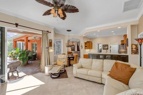 Villa ou maison à vendre à Sarasota, Floride: 4 chambres, 242.57 m2 № 1133233 - photo 19