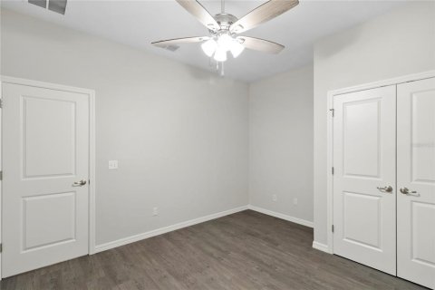 Casa en venta en Eustis, Florida, 4 dormitorios, 152.73 m2 № 1193313 - foto 11