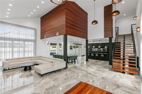 Casa en venta en Fort Lauderdale, Florida, 7 dormitorios № 1395236 - foto 6