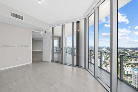 Condo in Miami, Florida, 4 bedrooms  № 1395188 - photo 19