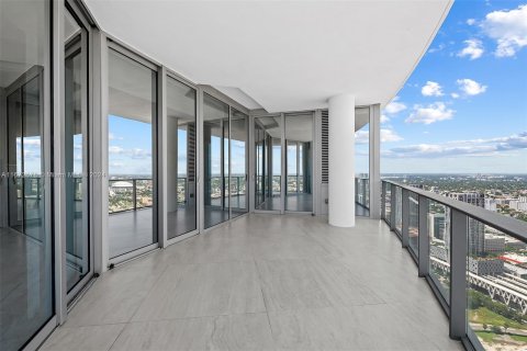 Copropriété à vendre à Miami, Floride: 4 chambres, 291.25 m2 № 1395188 - photo 6