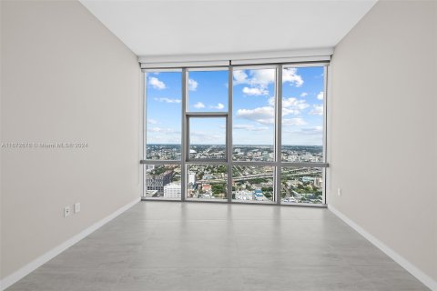 Copropriété à vendre à Miami, Floride: 4 chambres, 291.25 m2 № 1395188 - photo 27