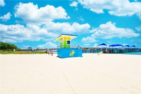 Touwnhouse à vendre à Pompano Beach, Floride: 3 chambres, 229.93 m2 № 760963 - photo 10