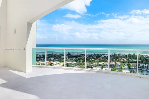 Copropriété à vendre à Aventura, Floride: 6 chambres, 553.51 m2 № 1238122 - photo 2